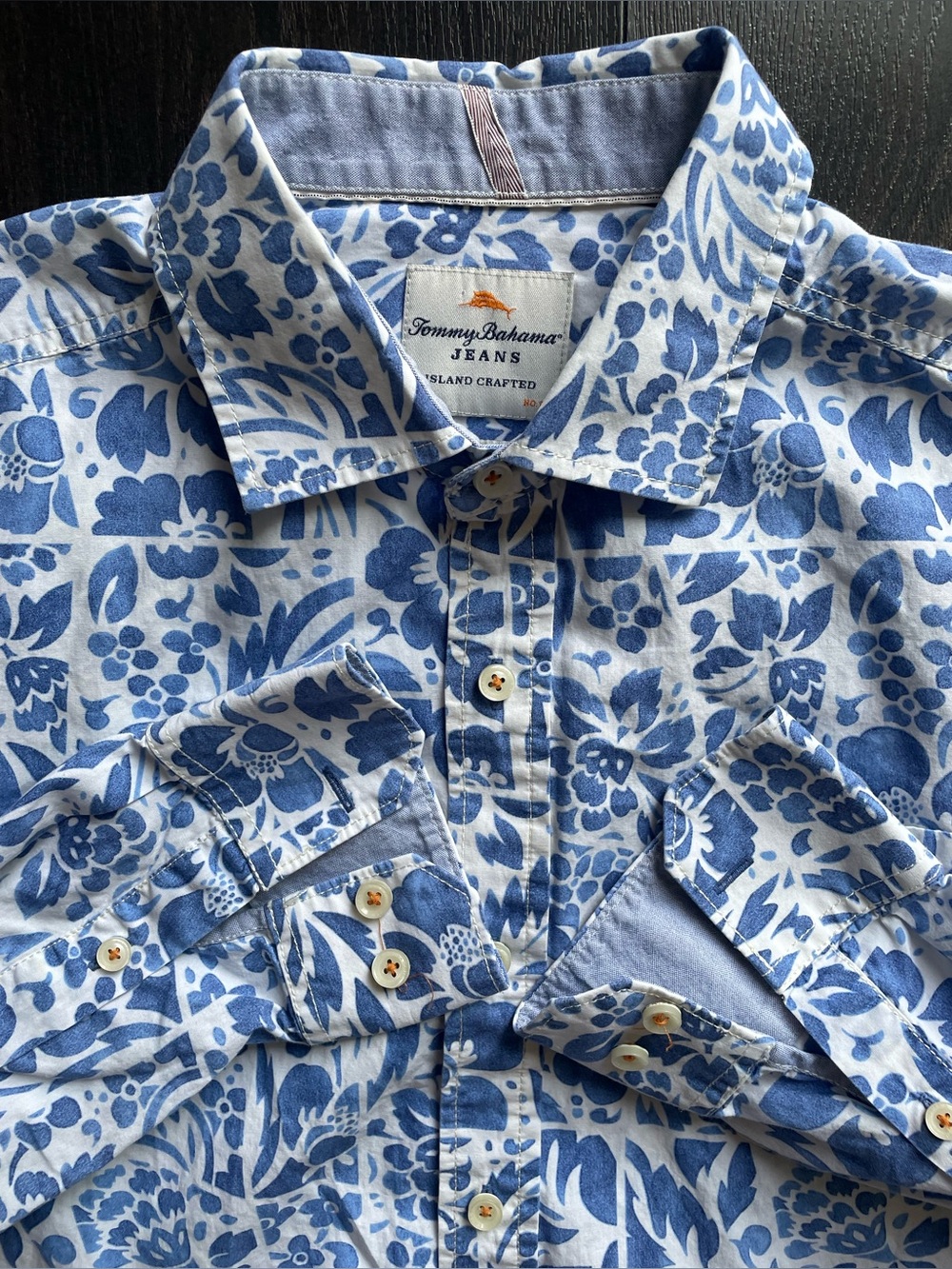 Tommy Bahama - all cotton dress shirt Size Small